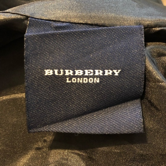 Burberry coat/jacket - Picture 5 of 6